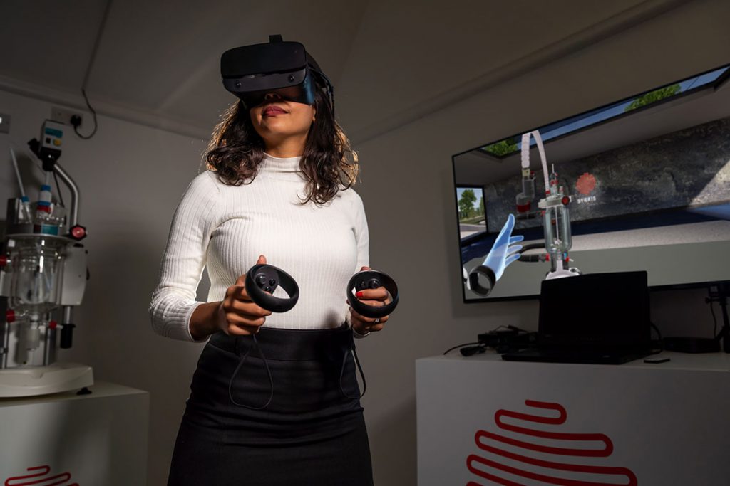 Syrris' Hatice Kasap using our virtual reality
